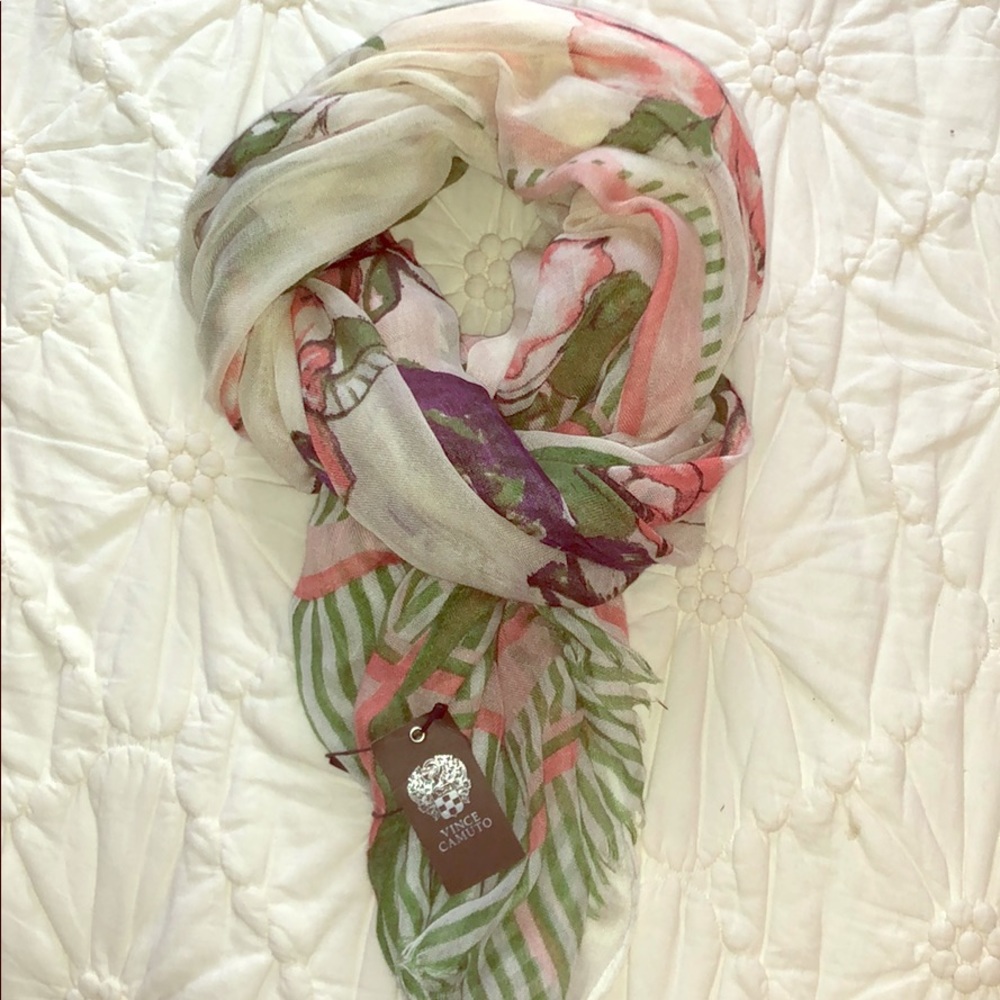 Vince Camuto flower printed classy scarf